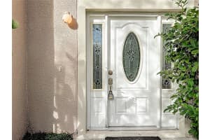 402 YEARLING COVE LOOP, APOPKA, FL 32703 - MLS#MFRS5141610