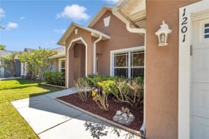 1201 CREEKVIEW COURT, ST CLOUD, FL 34772 - MLS#MFRS5141619