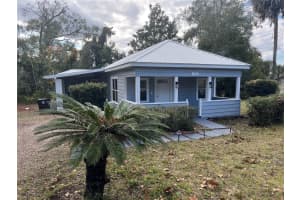 360 CENTRAL AVENUE, ORANGE CITY, FL 32763 - MLS#MFRS5141920