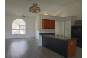 829 BLANC COURT, KISSIMMEE, FL 34759 - MLS#MFRS5141952