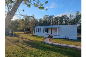 140 COOLWATER, SATSUMA, FL 32189 - MLS#MFRS5141983
