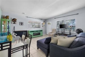 1401 WILTON AVENUE, ORLANDO, FL 32805 - MLS#MFRS5142022