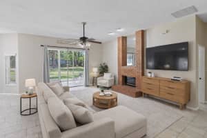 1190 DEER LAKE CIRCLE, APOPKA, FL 32712 - MLS#MFRS5142032