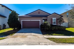 689 Meadow Pointe Dr, HAINES CITY