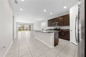 689 MEADOW POINTE DR, HAINES CITY, FL 33844 - MLS#MFRS5142037