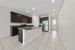 689 MEADOW POINTE DR, HAINES CITY, FL 33844 - MLS#MFRS5142037