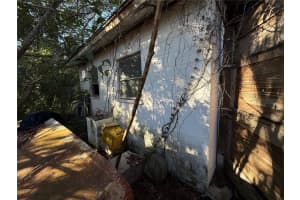 2327 EVERETT STREET, LAKELAND, FL 33801 - MLS#MFRS5142209