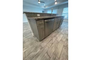 1090 E Pierce Ave, ORLANDO 1090 E Pierce Ave, ORLANDO