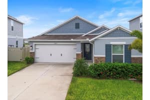 9100 Oscraft Dr, DAVENPORT