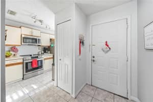 38 SILVER SWAN COURT, KISSIMMEE, FL 34743 - MLS#MFRS5142341