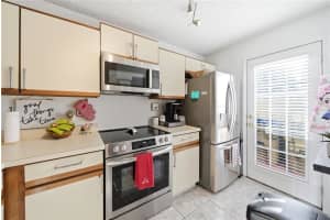 38 SILVER SWAN COURT, KISSIMMEE, FL 34743 - MLS#MFRS5142341