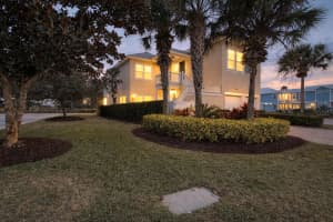 1420 REUNION BOULEVARD, REUNION, FL 34747 Sold 03/18/26