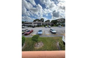 349 CAMDEN O #0, WEST PALM BEACH, FL 33417 - MLS#MFRS5142439