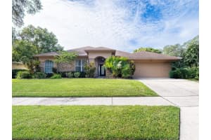 2855 CHAPELWOOD COURT, OVIEDO, FL 32765 - MLS#MFRS5142456