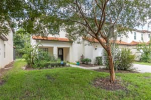 2818 ROCCELLA COURT, KISSIMMEE, FL 34747 - MLS#MFRS5142633