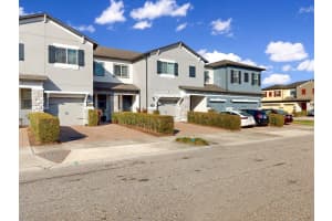 2609 EGRET SHORES DRIVE, ORLANDO, FL 32825 - MLS#MFRS5142638