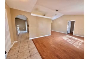 326 HANGING MOSS ROAD, DAVENPORT, FL 33837 - MLS#MFRS5142655