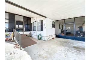 6 CAYMAN CIRCLE, UMATILLA, FL 32784 - MLS#MFRS5142684