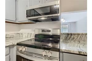 130 JOHNSON AVENUE, LAKE WALES, FL 33853 - MLS#MFRS5142760