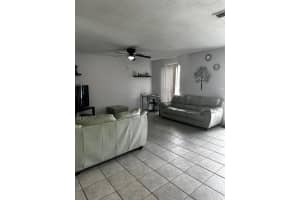 1048 WAKEFIELD CIRCLE, DELTONA, FL 32725 - MLS#MFRS5142769