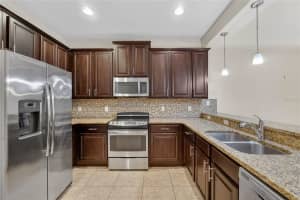 8087 BROOKSVILLE DRIVE, DAVENPORT, FL 33896 - MLS#MFRS5142899