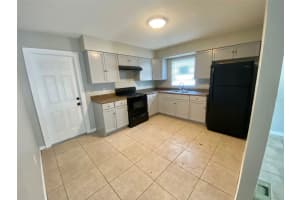 1700 BIRCHWOOD CIRCLE, LEESBURG, FL 34748 - MLS#MFRS5142901