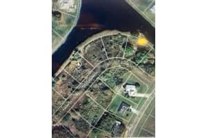 517 FOXHALL CIRCLE, SEBRING, FL 33876 - MLS#MFRS5142909