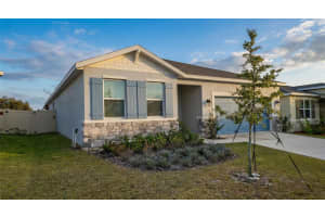 693 CROWN ROSE DRIVE, EAGLE LAKE, FL 33839 - MLS#MFRS5142913