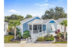 368 SUMMERLAND KEY AVENUE, LADY LAKE, FL 32159 - MLS#MFRS5143078