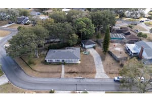 1707 BAYOU CIRCLE, LAKELAND, FL 33803 - MLS#MFRS5143262