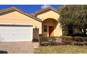 9017 Paolos Pl, KISSIMMEE