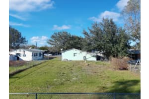 42 PRINCETON AVENUE, FROSTPROOF, FL 33843 - MLS#MFRS5143463