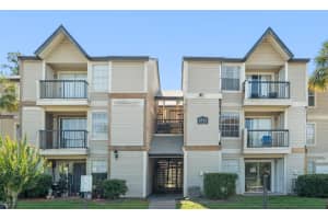 1932 Lake Atriums Cir #69, ORLANDO