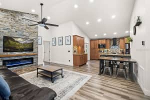 4021 SPRING BREEZE DRIVE, ORLANDO, FL 32829 - MLS#MFRS5143485