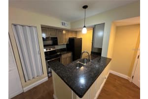 5108 CONROY ROAD, ORLANDO, FL 32811 - MLS#MFRS5143508