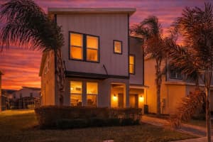 8986 Cabot Cliffs Dr, DAVENPORT