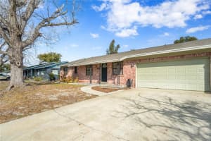 2077 FLORADELL PLACE, ORLANDO, FL 32808 - MLS#MFRS5143585