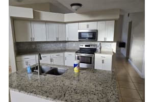 387 BLUE BAYOU DRIVE, KISSIMMEE, FL 34743 - MLS#MFRS5143678