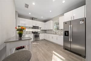 328 CYPRESS STREET, ORLANDO, FL 32824 - MLS#MFRS5143753