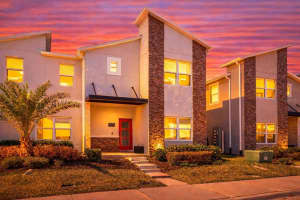 1070 Splash Shot Pl, DAVENPORT