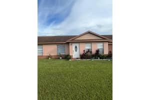 818 Poplarwood Ln, KISSIMMEE