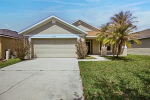 2709 LUCAS LAKES LANE, KISSIMMEE, FL 34744 - MLS#MFRS5143981