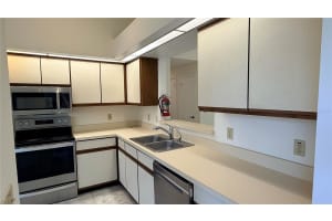 120 BLACKWATER COURT, KISSIMMEE, FL 34743 - MLS#MFRS5144072
