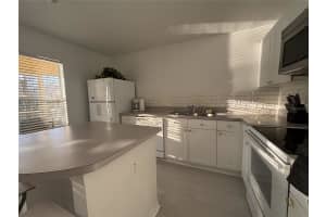 2833 CLUB CORTILE CIRCLE, KISSIMMEE, FL 34746 - MLS#MFRS5144274