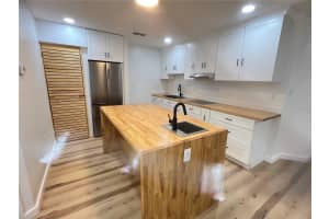 3205 SABAL PALMS COURT, KISSIMMEE, FL 34747 - MLS#MFRS5144387