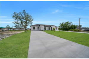 4646 LEONARD BOULEVARD, LEHIGH ACRES, FL 33973 - MLS#MFRS5144485