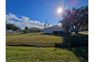 533 EAGLE COURT, POINCIANA, FL 34759 - MLS#MFRS5144619