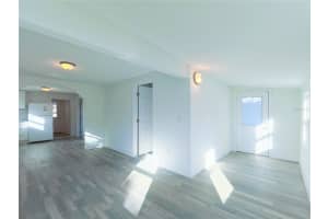 702 HILLSBORO STREET, PLANT CITY, FL 33563 - MLS#MFRS5144649