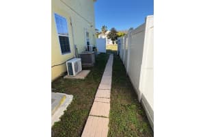 907 GIRARD DRIVE, ORLANDO, FL 32824 - MLS#MFRS5144774