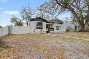 4004 MUNRO STREET, TAMPA, FL 33603 - MLS#MFRS5144778